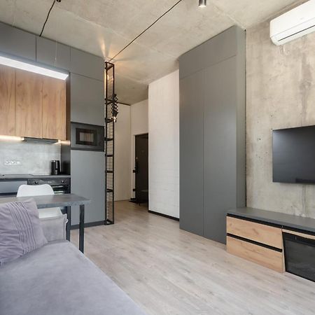 Petrovdom 12-131B Apartments In Rc "Yaroslaviv Grad"Bulvarno Kudriavska 17B Kiev Dış mekan fotoğraf