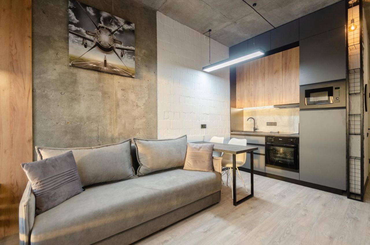 Petrovdom 12-131B Apartments In Rc "Yaroslaviv Grad"Bulvarno Kudriavska 17B Kiev Dış mekan fotoğraf